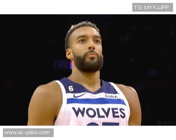 爱德华兹称赞戈贝尔接球能力提升现已能接几乎所有传球